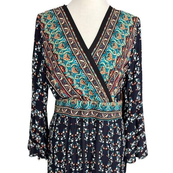 NWOT SHEIN Plunging Neck Tribal Print Floral Motif Maxi Dress Boho Dress 12/XL - Picture 1 of 12